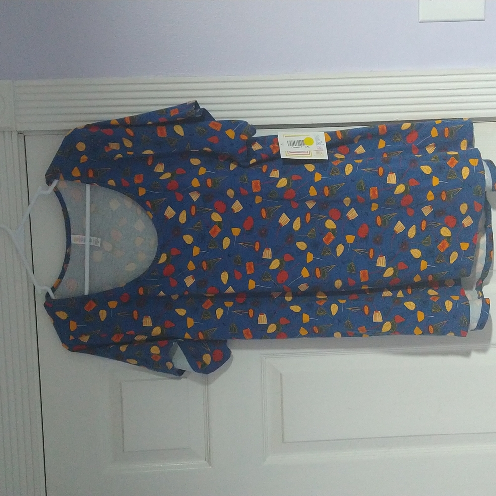 NWT LuLaRoe 3x classic tee